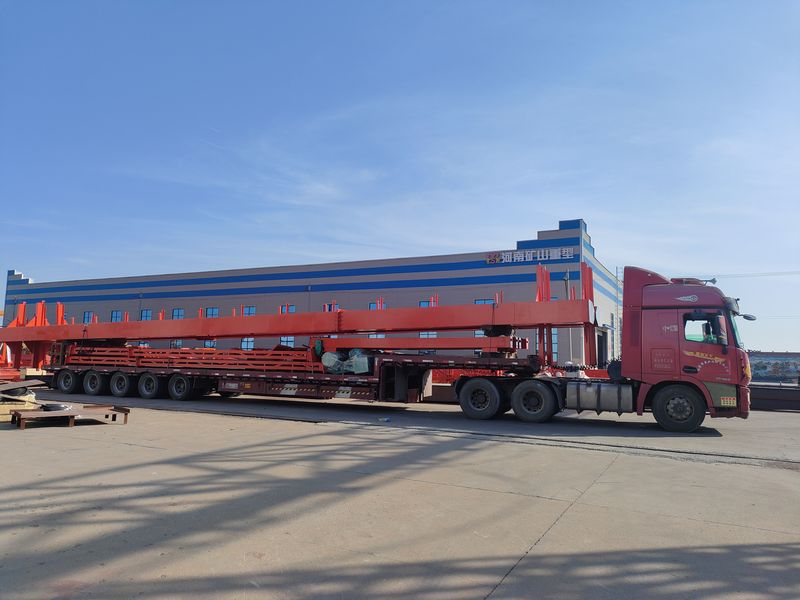 電動(dòng)葫蘆門式起重機(jī)  2臺(tái) MHxh10t—24m 制作完成，發(fā)往湖北交付客戶使用